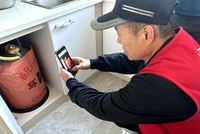 安图县河南社区开展“拧紧燃气‘安全阀’